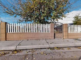 305 San Jose Ave SE, Albuquerque, NM 87102