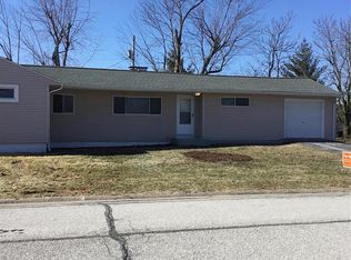 705 Highland Dr, O'Fallon, MO