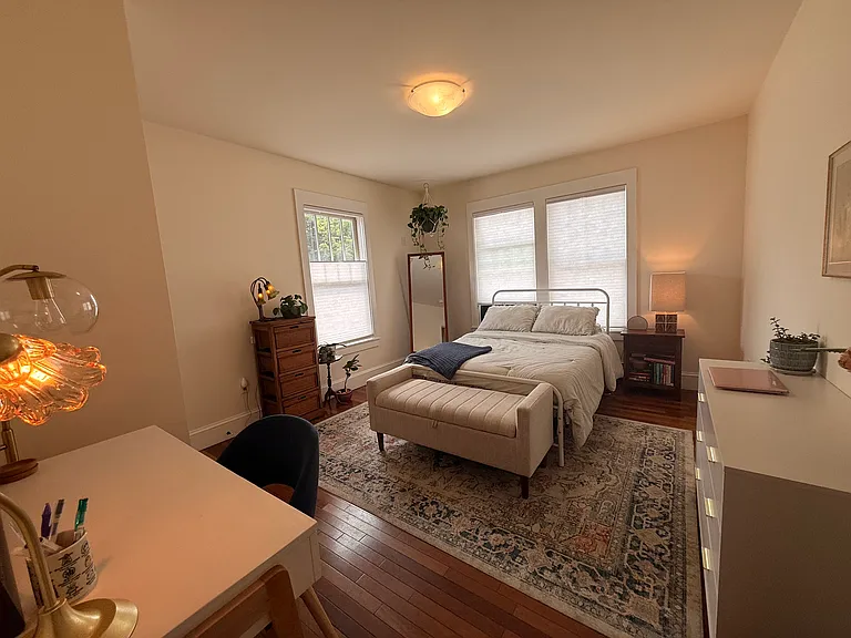 430 Shelburne Rd #3 — Photo 1