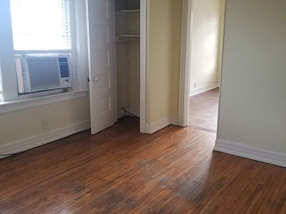 3rd image of 120 Lincoln St NE APT G3