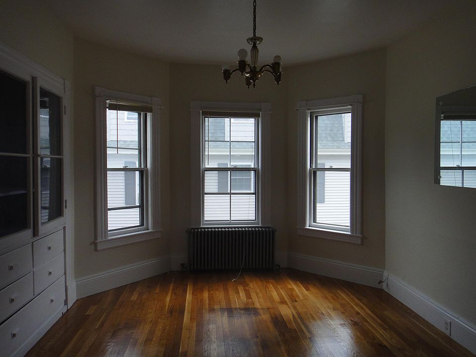 77 Fort Hill Ave Lowell, MA, 01852 Apartments for Rent Zillow