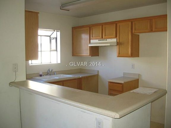 4th image of 2987 Juniper Hills Blvd Unit 102