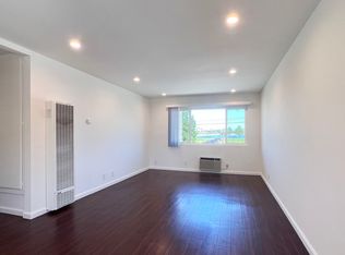 6452 Orange Ave APT 9, Cypress, CA 90630