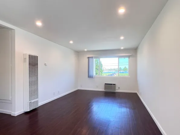 6452 Orange Ave APT 9, Cypress, CA 90630