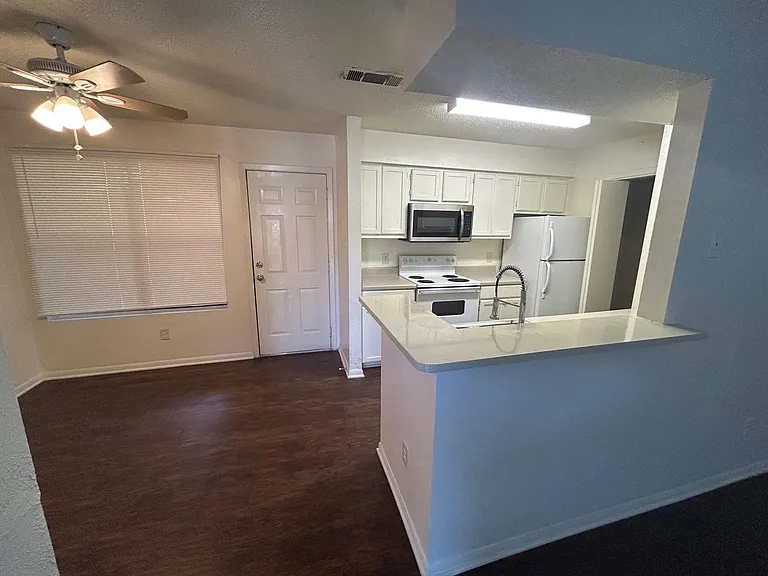 8812 Schick Rd #C — Photo 3