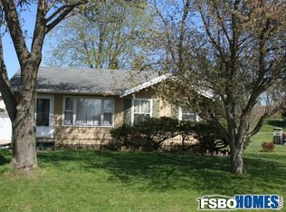 9169 Woodmayr Dr, Norwalk, IA 50211