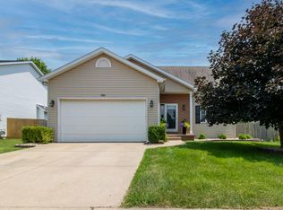 1502 Henry St, Normal, IL 61761