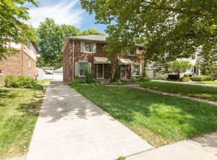 902-904 Neff Rd #904, Grosse Pointe, MI 48230