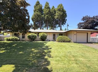 1353 SE 174th Pl, Portland, OR 97233