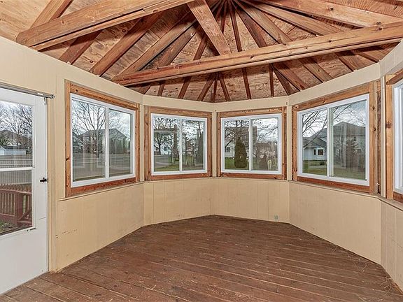 5th image of 32934 S Roundhead Dr