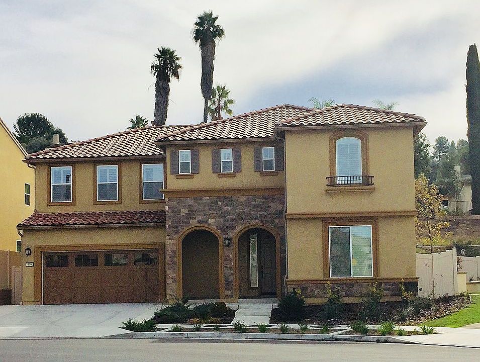 Front view 