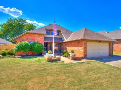 2433 E Hills Dr, Moore, OK, 73160