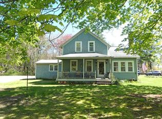 4 Tispaquin St, Middleboro, MA 02346