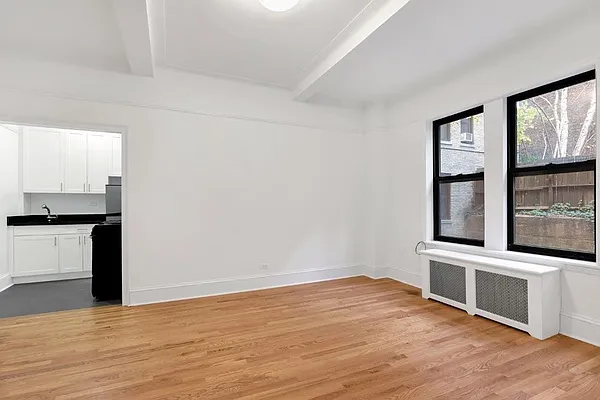 Rented by Cooper & Cooper Real Estate | media 12