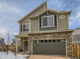 233 S Old Hammer Ct, Aurora, CO 80018