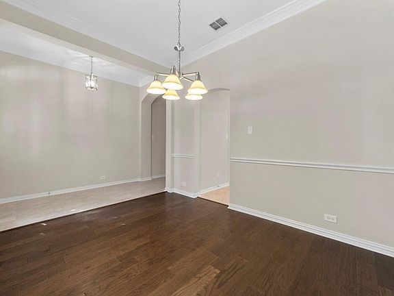 5th image of 5612 Hampshire Dr