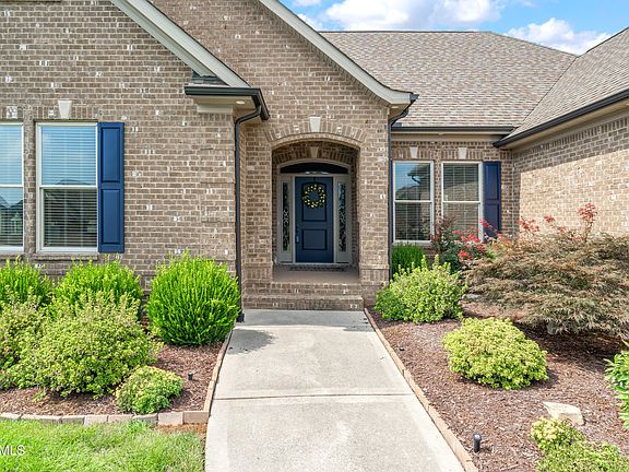 2nd image of 307 Millstone Ln