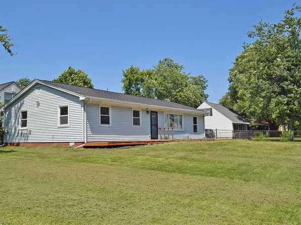 740 Imperial Rd, Valparaiso, IN 46385