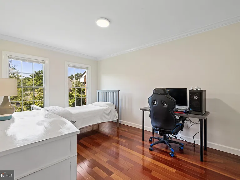 31 Iron Mill Garth — Photo 24