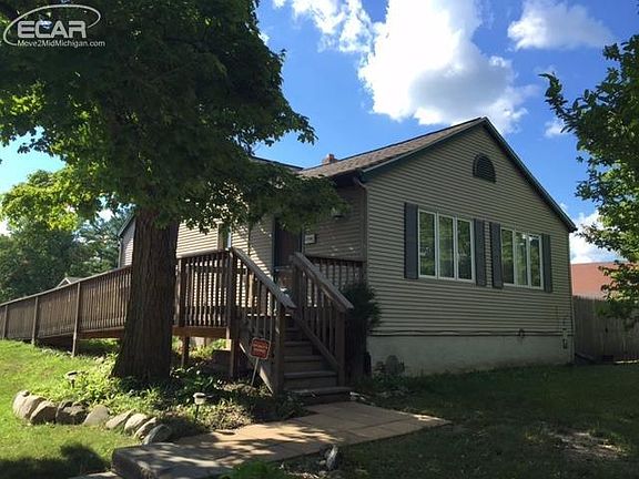 3rd image of 7389 N Dort Hwy