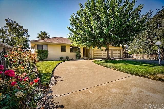 1st image of 8561 Paradise Valley Blvd