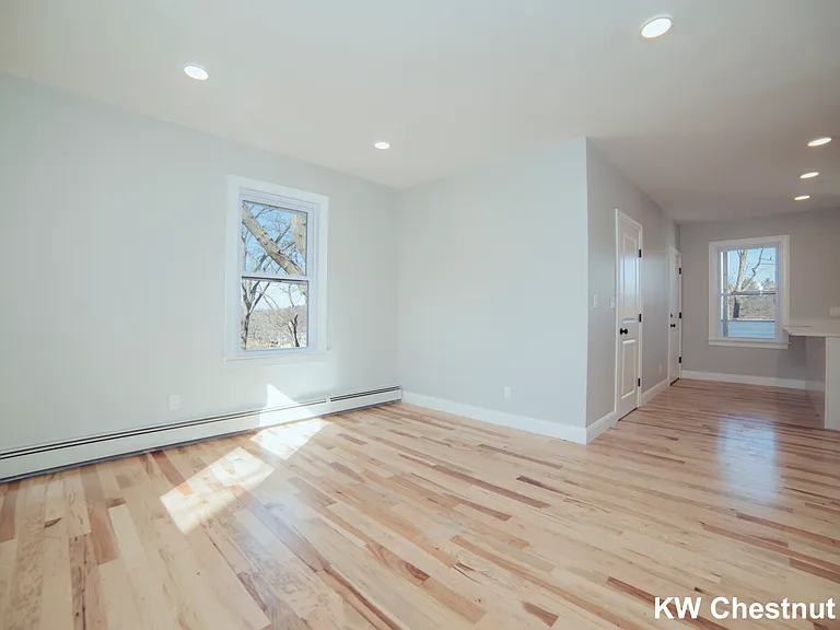 10 Duffley Ct #3 — Photo 8