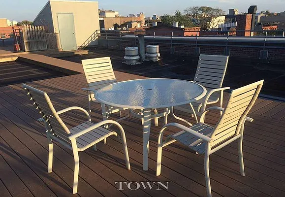 Sold by Town Residential | media 19