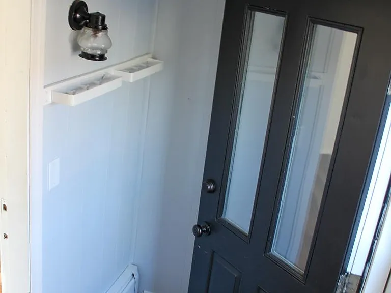 6 Ryan Ave — Photo 4