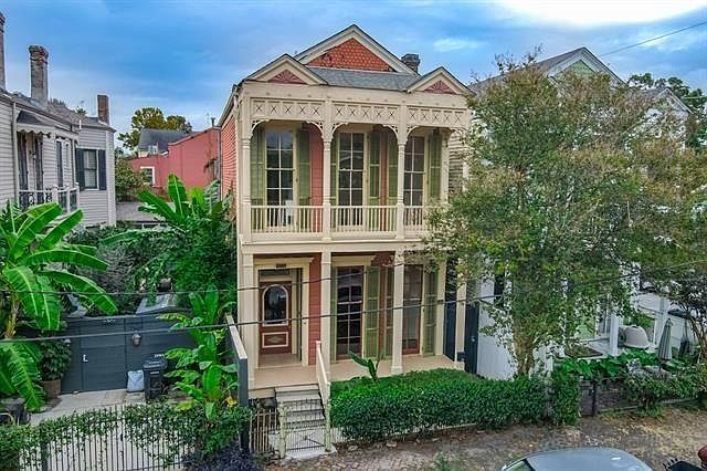 1st image of 1007 Race St