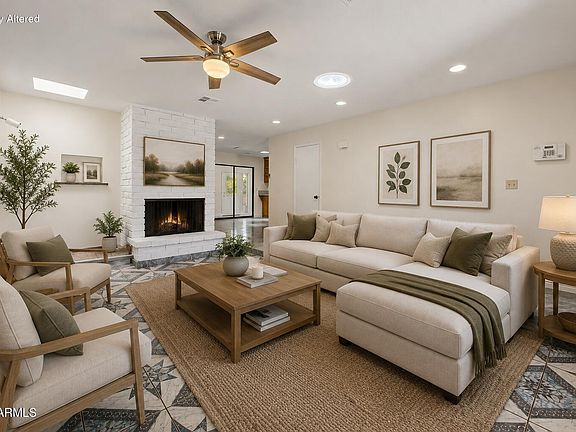 2nd image of 1817 W ISLETA Avenue