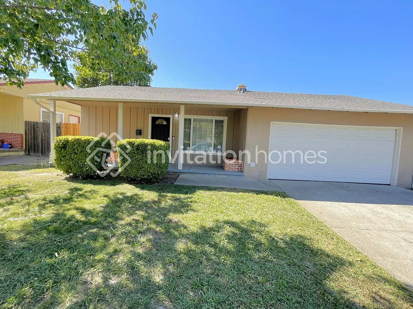 873 Ashwood Ave Vallejo, CA 94591 — Photo 1