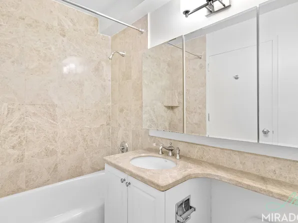 60 West 23rd Street image 8 of 18