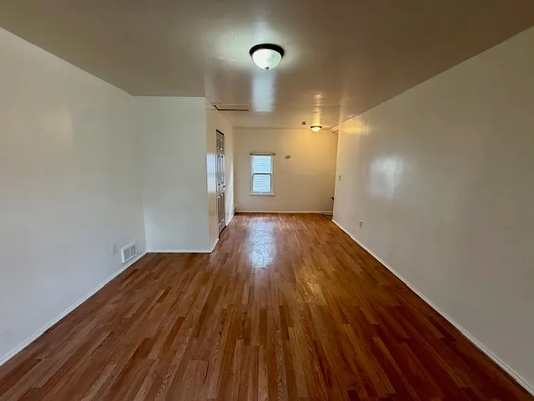 14590 Ardmore St — Photo 5