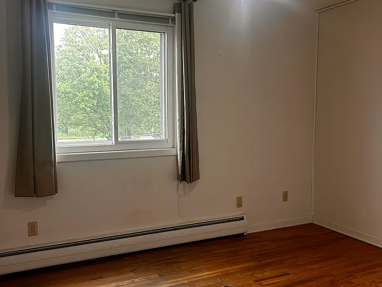 210 Haywood Dr #210 — Photo 13