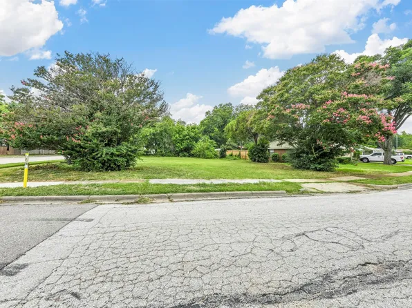 1414 Carswell Ter, Arlington, TX 76010