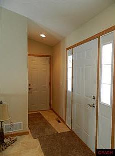 3rd image of 117 Flagstone Ln
