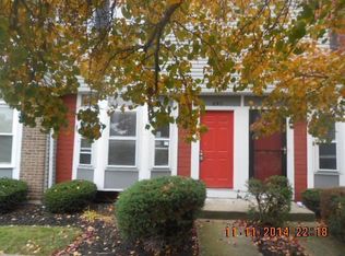 892 Worthington Woods Blvd, Columbus, OH 43085