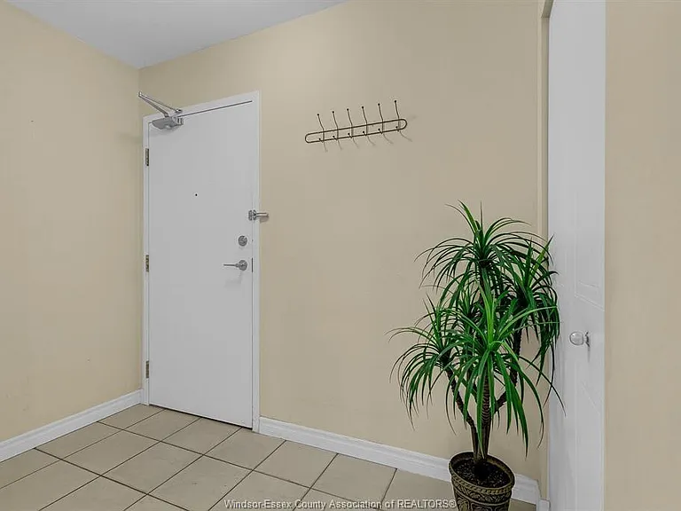 1535 Grand Marais Rd W #103 — Photo 11