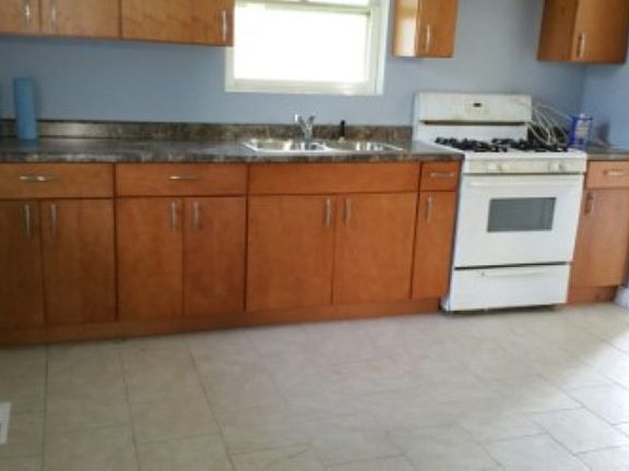 2nd image of 8555 S Burley Ave
