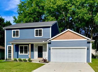 3242 Saint Clair Dr, Rochester Hills, MI 48309