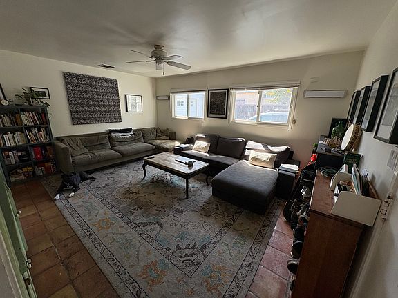 3rd image of 3980 McLaughlin Ave