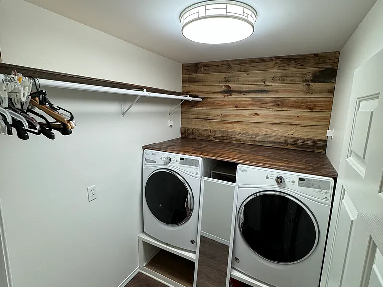 5024 Chandelle Dr — Photo 32