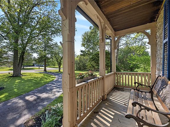 4th image of 2035 Risser Rd