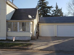 715 Fillmore St, Davenport, IA 52802