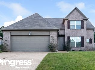6057 Abigail Bluffs Dr, Bartlett, TN 38135