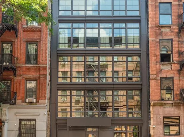324 East 93rd Street image 1 of 12