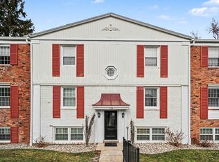 728 Garland Cir APT F, Kalamazoo, MI 49008