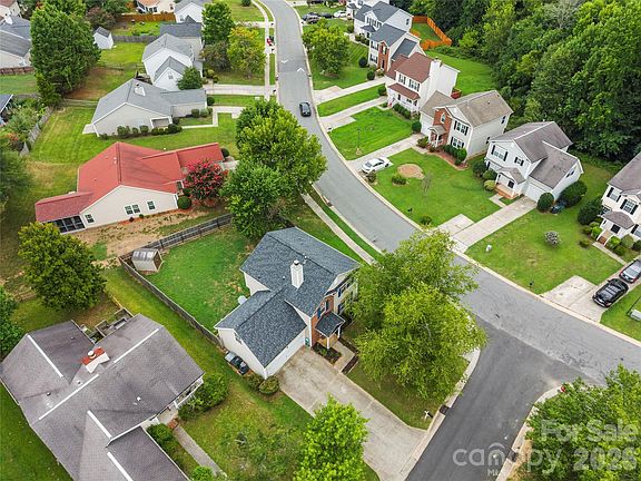 4th image of 1623 Elk Creek Ct