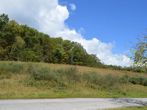 23 Johns Creek Rd, New Castle, VA 24127