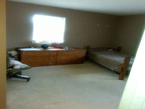 5th image of 1115 Pleasant Valley Dr